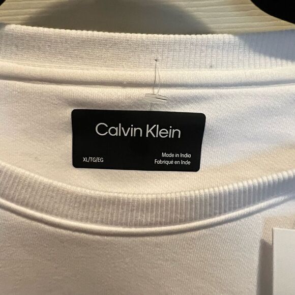 Calvin Klein Crewneck Sweater - New York Moment #1 - Picture 5 of 7